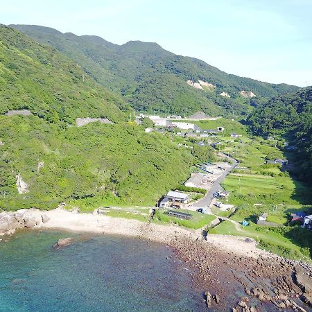 Amakusa West Coast Backpackers Fu-Raibou Hostel Exterior photo