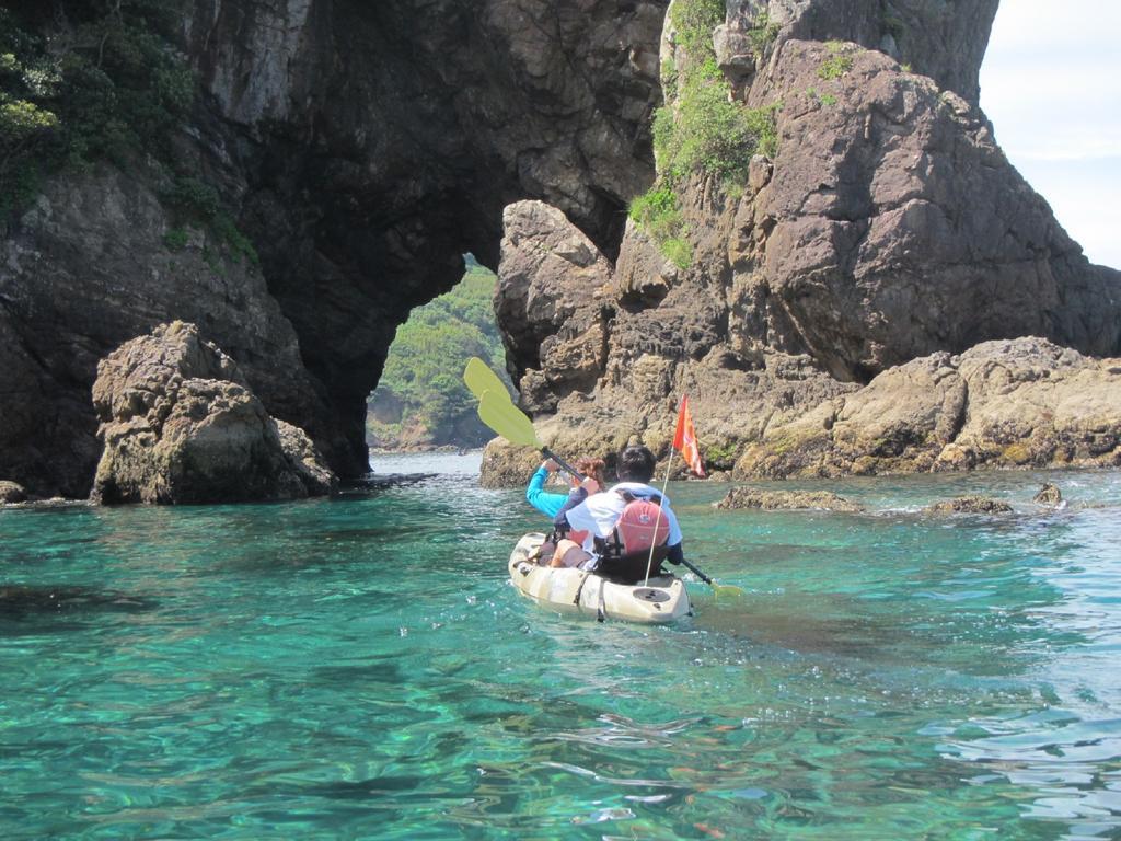 Amakusa West Coast Backpackers Fu-Raibou Hostel Exterior photo